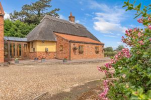 Photo 16- click for photo gallery